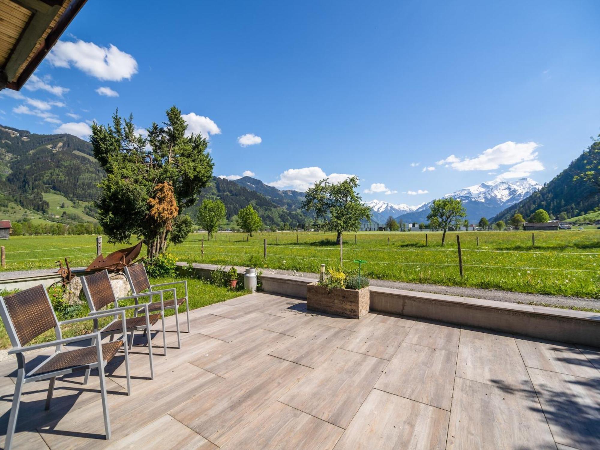Contemporary Apartment In Maishofen Near Ski Area Bagian luar foto