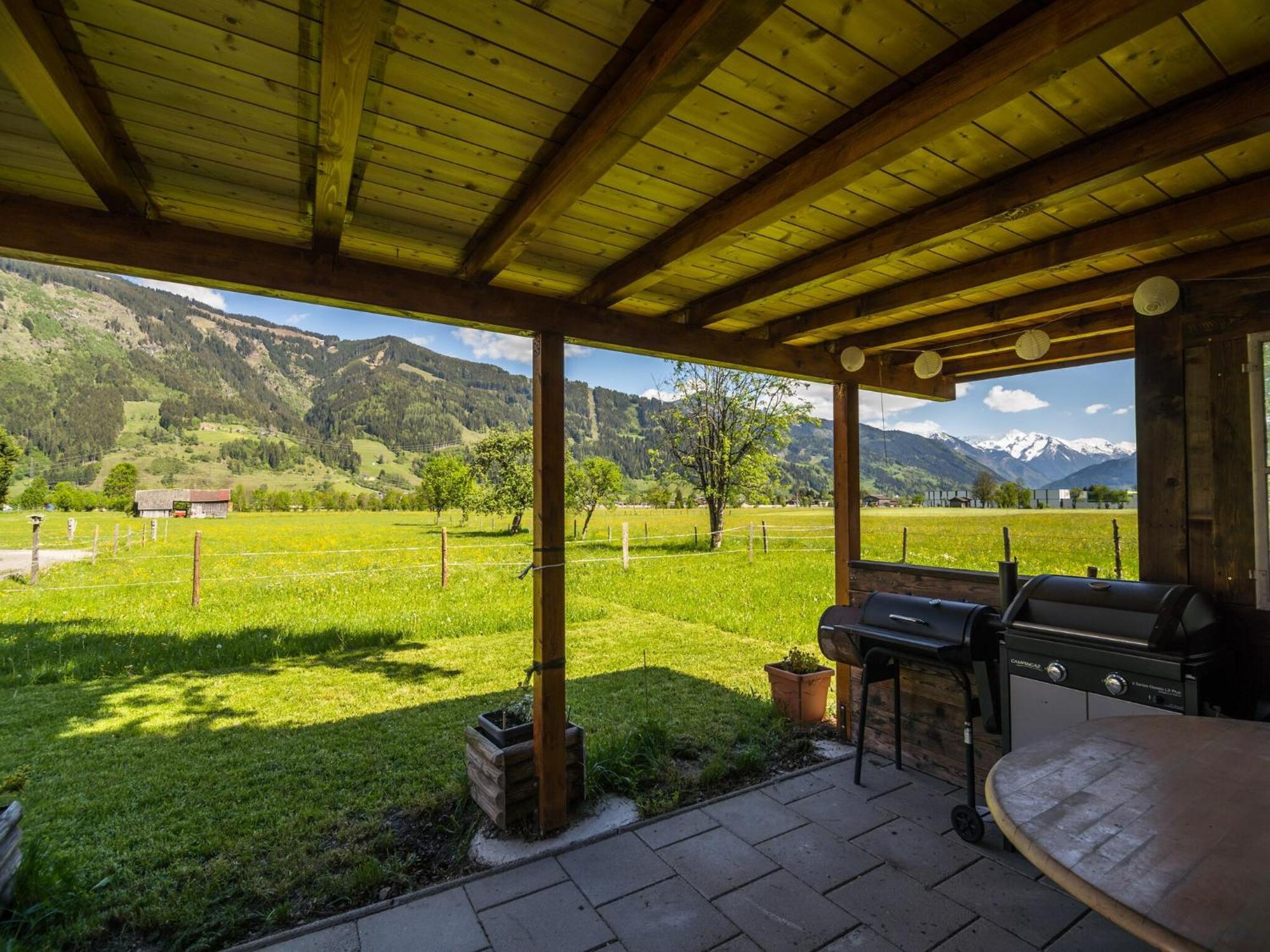Contemporary Apartment In Maishofen Near Ski Area Bagian luar foto