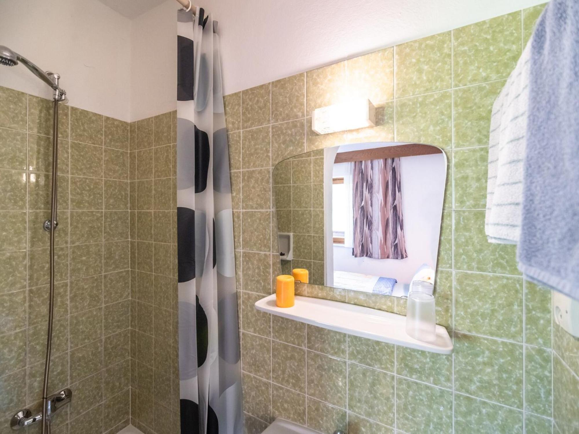 Contemporary Apartment In Maishofen Near Ski Area Bagian luar foto