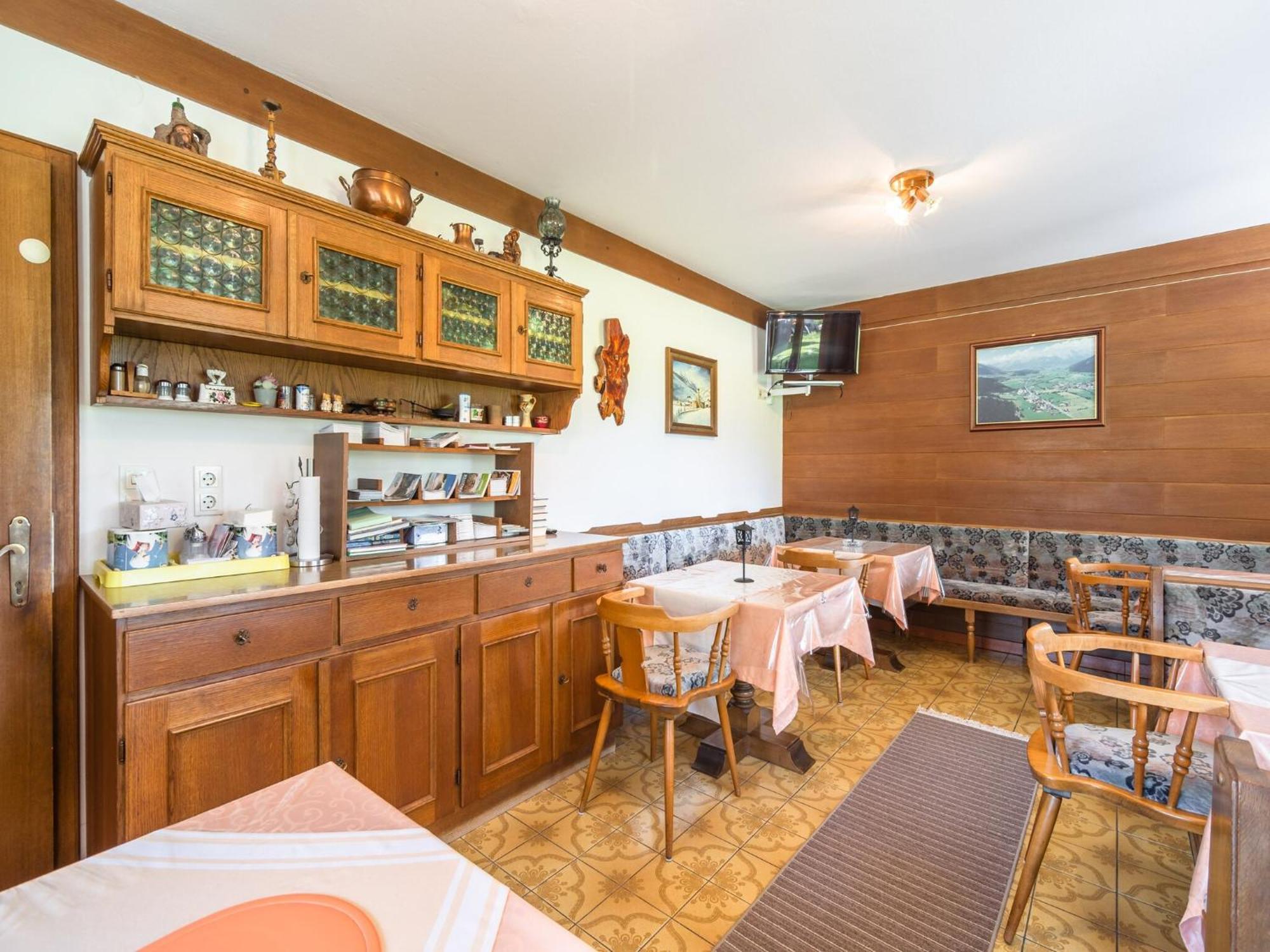 Contemporary Apartment In Maishofen Near Ski Area Bagian luar foto