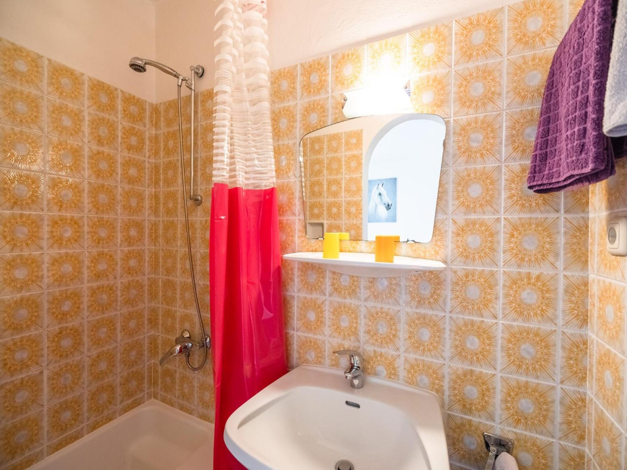 Contemporary Apartment In Maishofen Near Ski Area Bagian luar foto